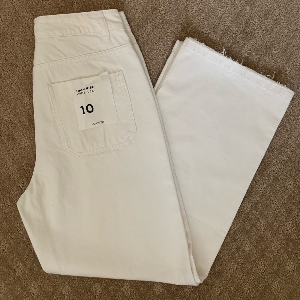 Glassons NWT high rise Wide leg white jeans